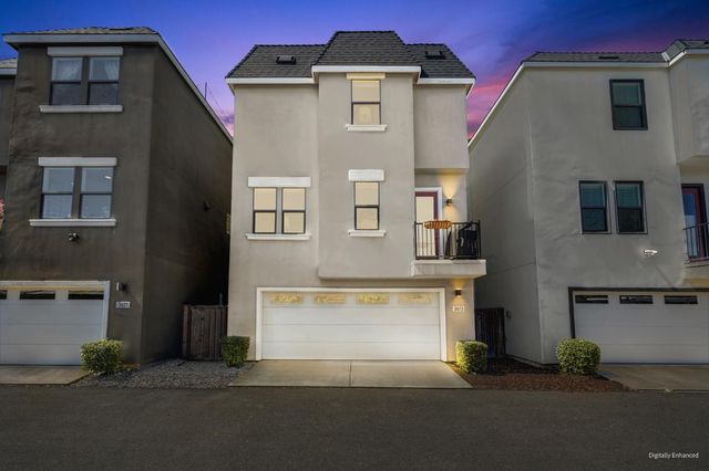 3613 Crocker Dr, Sacramento, CA 95818