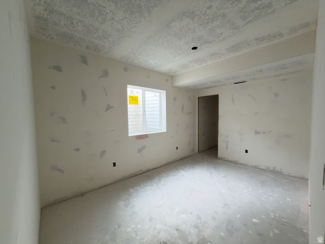 667 N 550 W, Mapleton, UT 84664