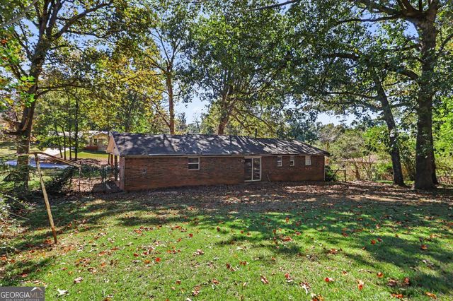 5031 Oakdale Drive, Douglasville, GA 30135