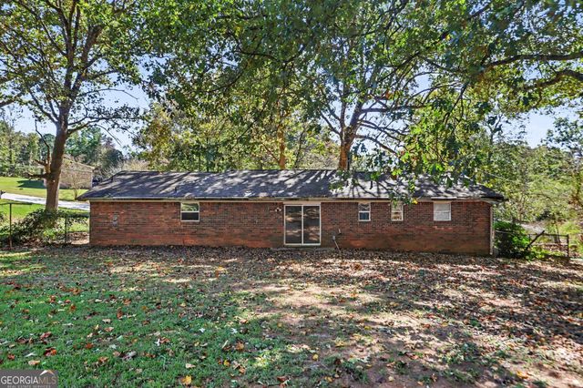 5031 Oakdale Drive, Douglasville, GA 30135