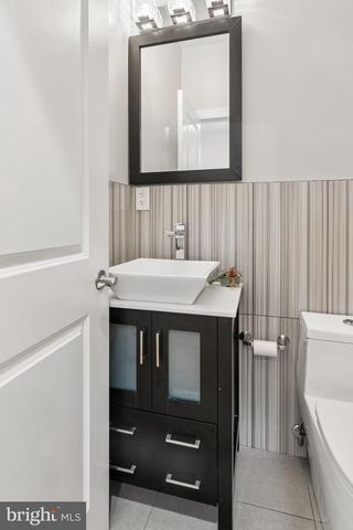 1718 ANNIN ST, Philadelphia, PA 19146
