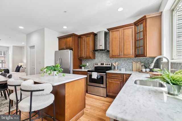 1718 ANNIN ST, Philadelphia, PA 19146