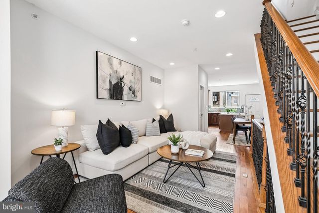 1718 ANNIN ST, Philadelphia, PA 19146