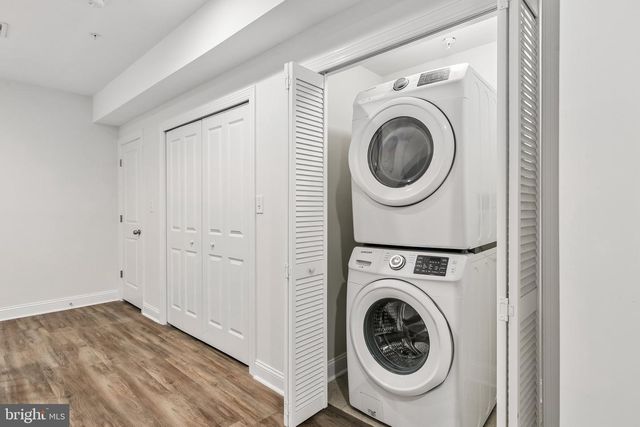1718 ANNIN ST, Philadelphia, PA 19146