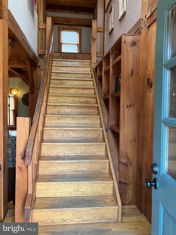238 DOTTERER RD, Lenhartsville, PA 19534