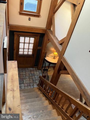 238 DOTTERER RD, Lenhartsville, PA 19534