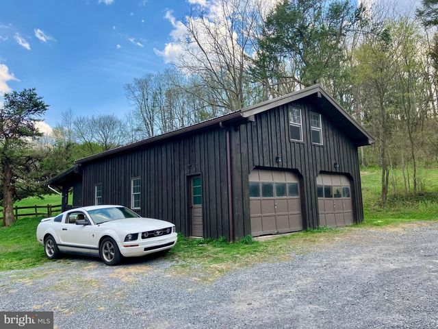 238 DOTTERER RD, Lenhartsville, PA 19534