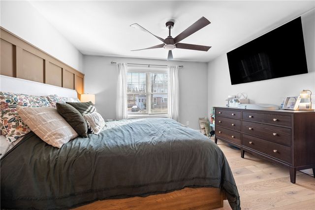 43 Beaver Avenue, Warwick, RI 02889