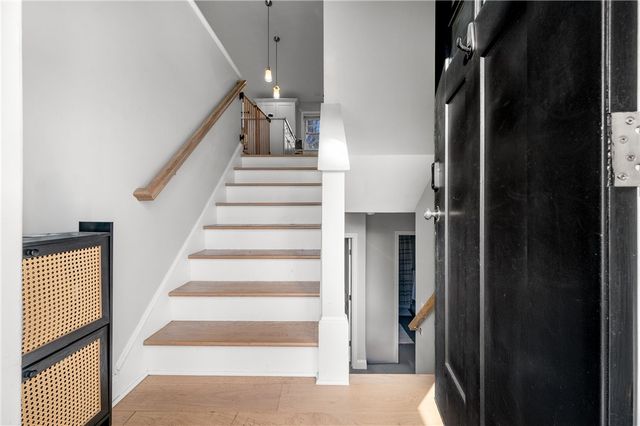 43 Beaver Avenue, Warwick, RI 02889