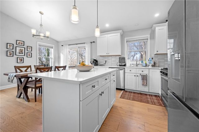 43 Beaver Avenue, Warwick, RI 02889