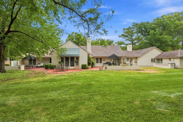 646 N Tara Ln, Wichita, KS 67206
