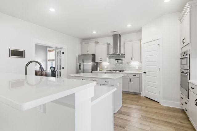 1092 Saltwater Circle, Johns Island, SC 29455