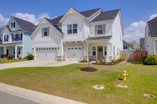 1092 Saltwater Circle, Johns Island, SC 29455