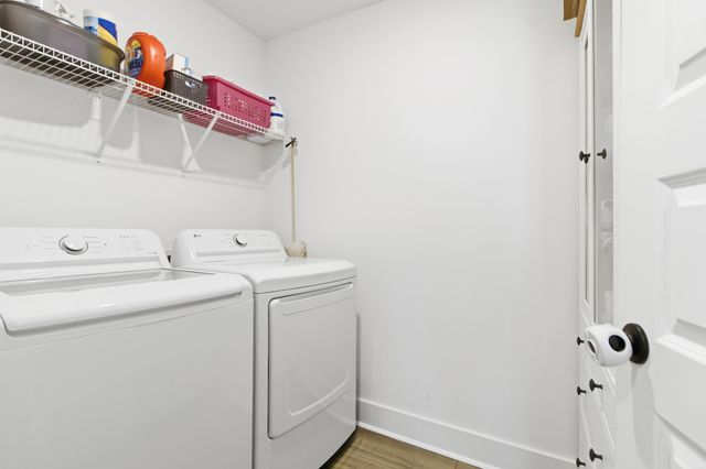 1092 Saltwater Circle, Johns Island, SC 29455