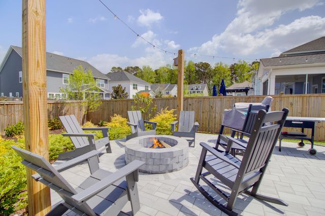 1092 Saltwater Circle, Johns Island, SC 29455