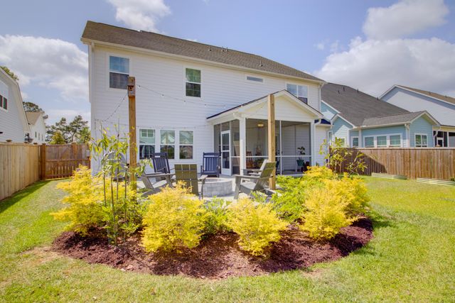 1092 Saltwater Circle, Johns Island, SC 29455