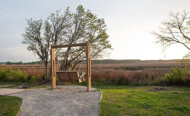 1092 Saltwater Circle, Johns Island, SC 29455