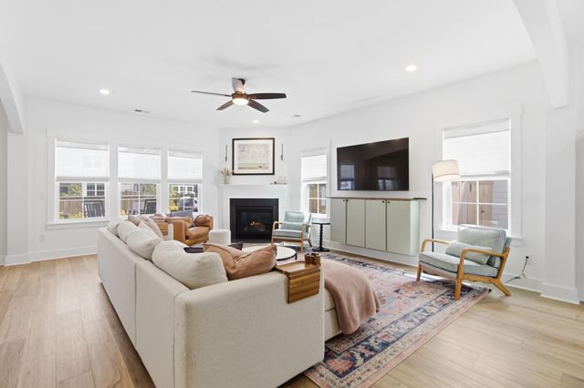 1092 Saltwater Circle, Johns Island, SC 29455