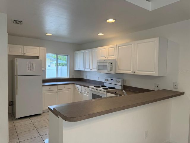 2424 ALHAVEN TERRACE, North Port, FL 34286