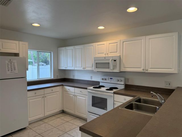 2424 ALHAVEN TERRACE, North Port, FL 34286