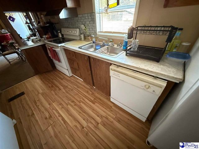 2123 S Fork Dr, Darlington, SC 29532