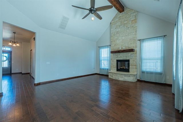 6140 Oxnard Street, Edmond, OK 73034