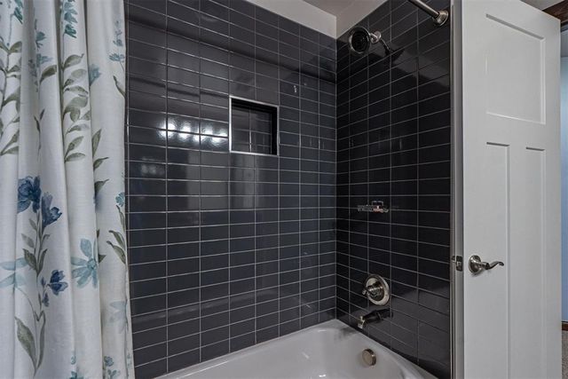 6140 Oxnard Street, Edmond, OK 73034