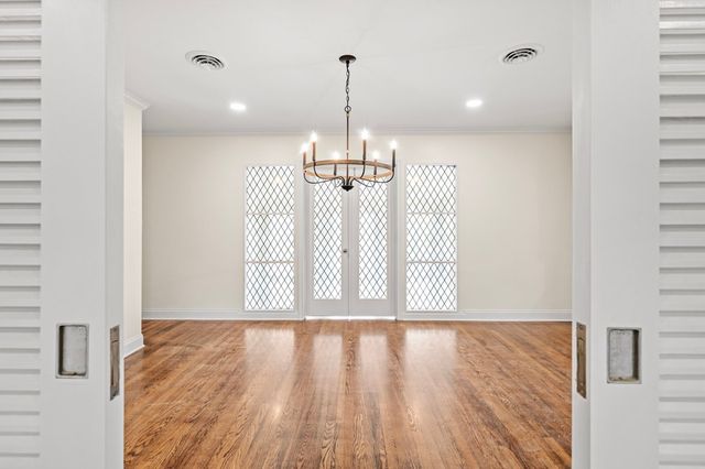 719 W Main, Kerrville, TX 78028