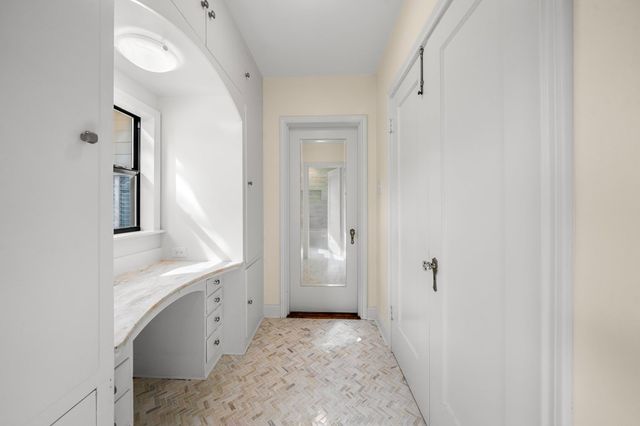 719 W Main, Kerrville, TX 78028