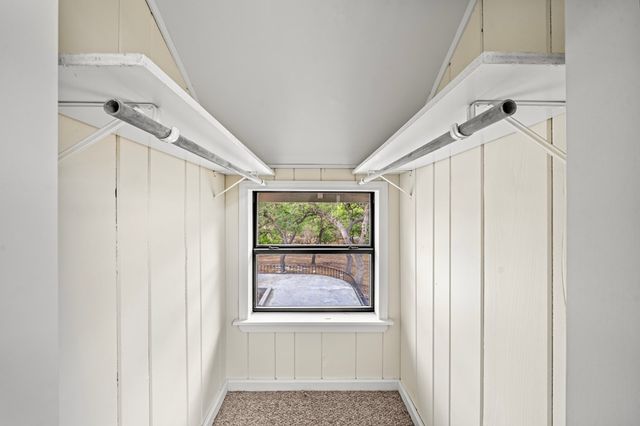 719 W Main, Kerrville, TX 78028