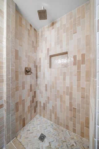 719 W Main, Kerrville, TX 78028