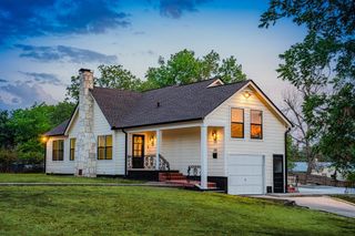 719 W Main, Kerrville, TX 78028