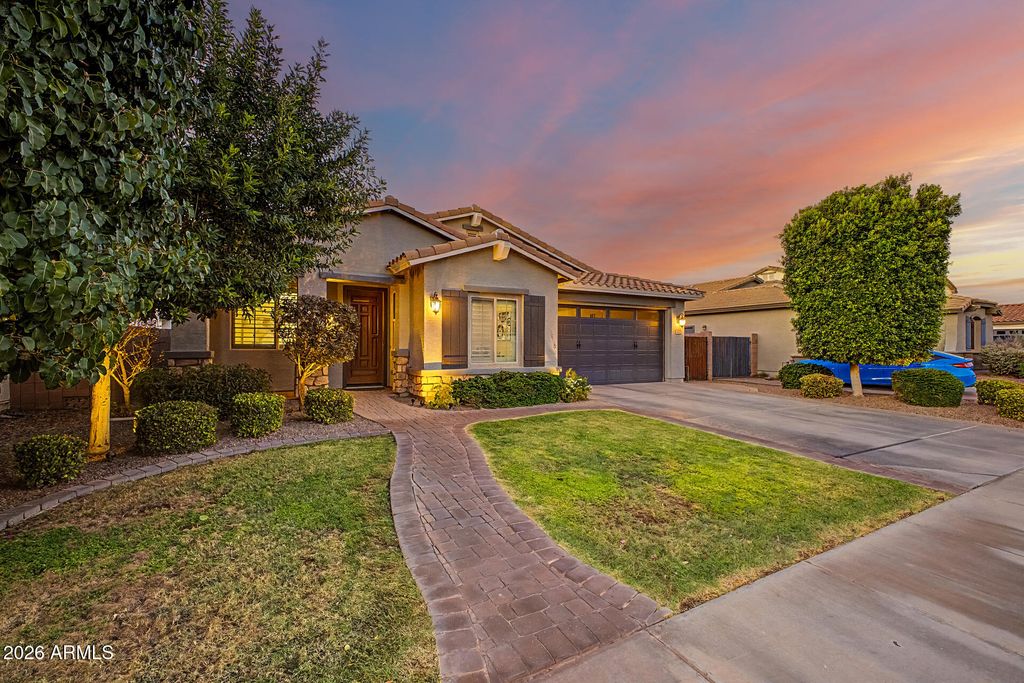 2526 E TONTO Drive, Gilbert, AZ 85298 — photo 2