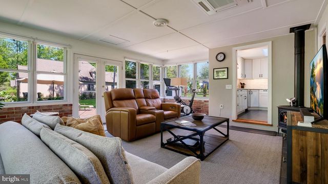 235 N CLINTON ST, Doylestown, PA 18901