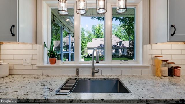 235 N CLINTON ST, Doylestown, PA 18901