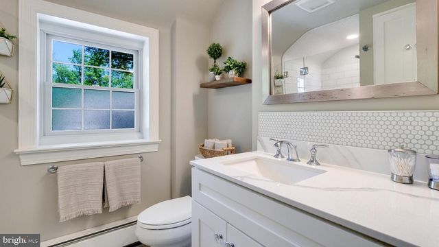 235 N CLINTON ST, Doylestown, PA 18901