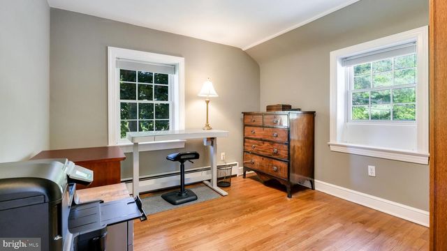 235 N CLINTON ST, Doylestown, PA 18901
