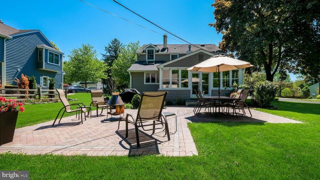 235 N CLINTON ST, Doylestown, PA 18901