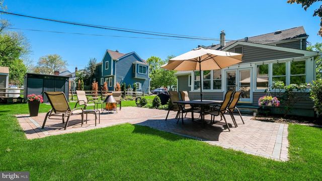 235 N CLINTON ST, Doylestown, PA 18901