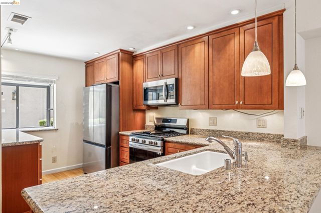 14525 Flagship St., San Leandro, CA 94577