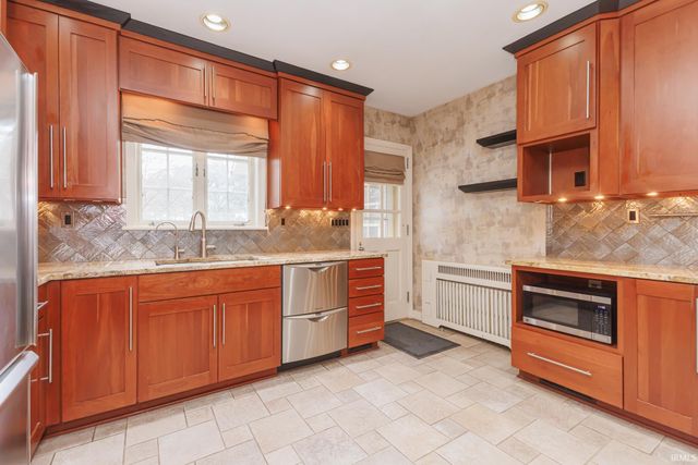 412 N Forest Avenue, Muncie, IN 47304