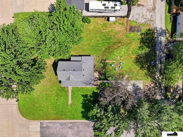 104 W 5th Street, Hickman, NE 68372