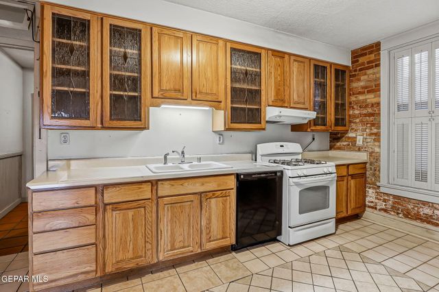 631 PROSPECT Street, El Paso, TX 79902