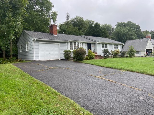 84 Hillside Drive, East Longmeadow, MA 01028