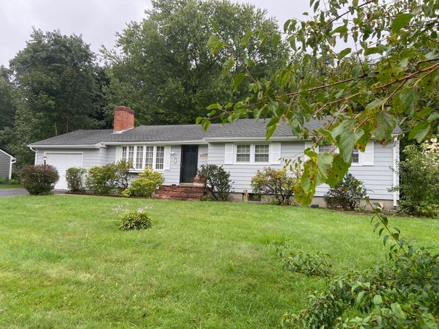 84 Hillside Drive, East Longmeadow, MA 01028