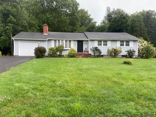 84 Hillside Drive, East Longmeadow, MA 01028