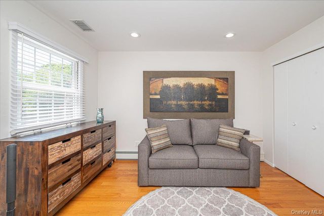 55 Lakebridge Drive S, Kings Park, NY 11754