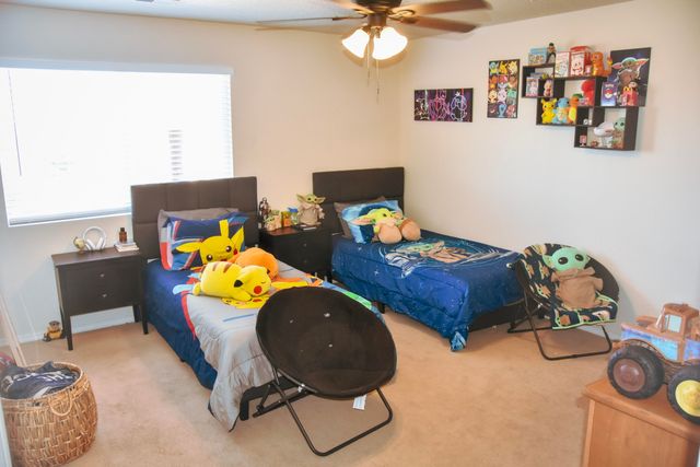 96 Avenida Jardin, Los Lunas, NM 87031