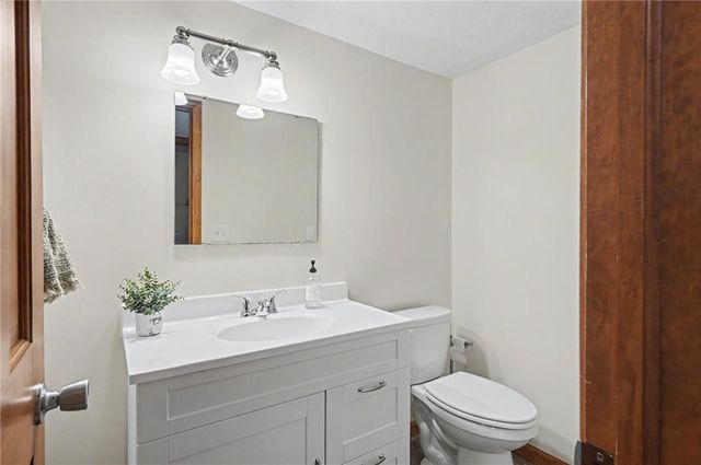 2624 Bardith Court, Lawrence, KS 66046