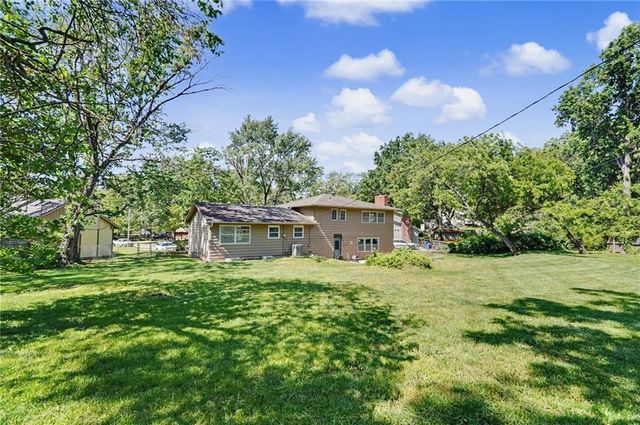 2624 Bardith Court, Lawrence, KS 66046